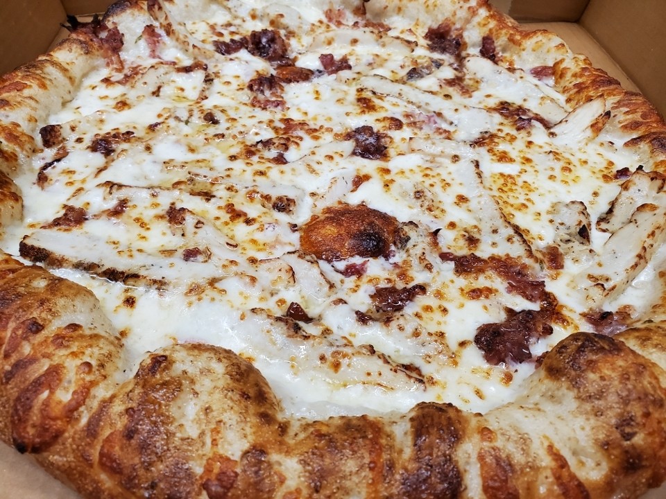 18" Party Chicken Pizza