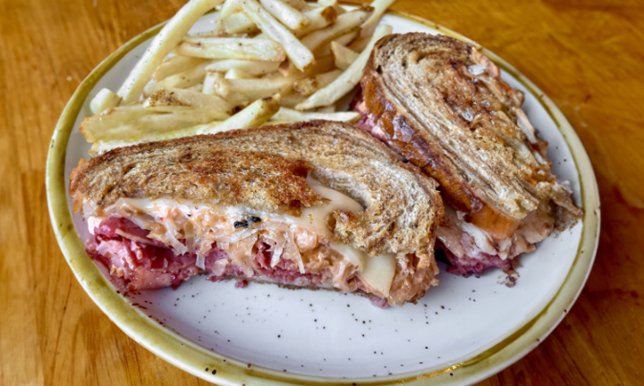 Kevin's Reuben