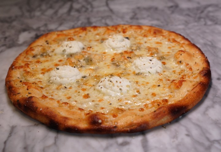 FIVE CHEESE Pizza