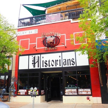 Historians Ale House 24 N BROADWAY