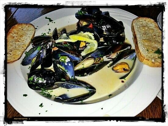 Steamed Mussels