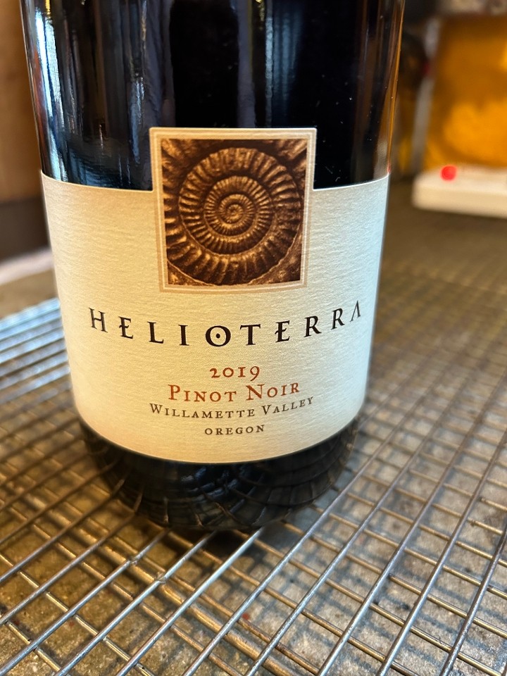 Helioterra, Pinot Noir, 2019