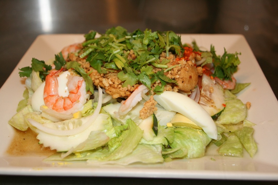 #21 Yum Yai Thai Salad