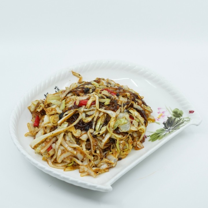 Stir Fried Cabbage w. Glass Noodle