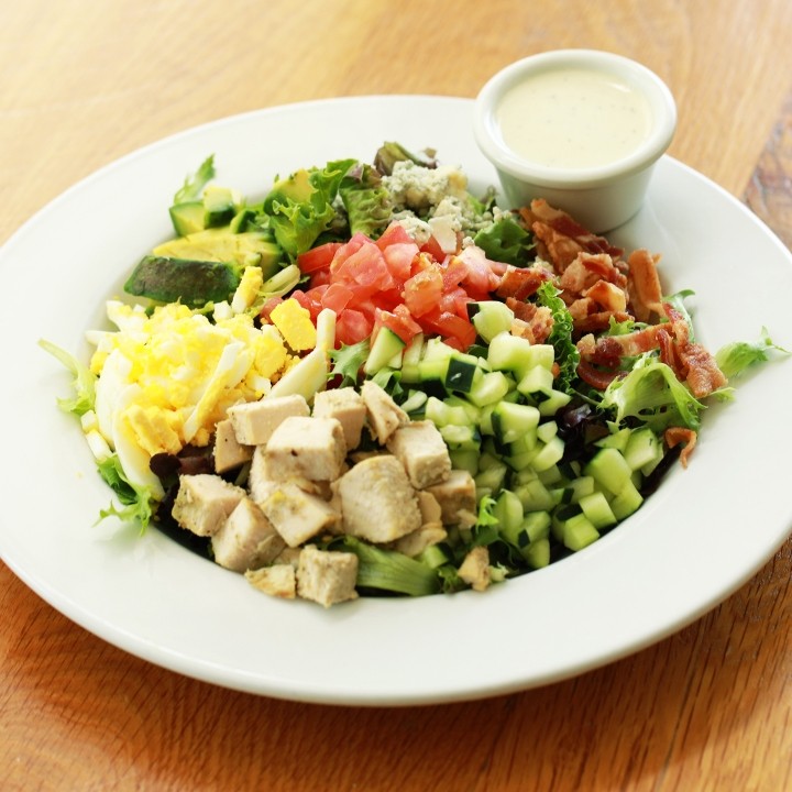 Hearty Chicken Cobb Salad Full*