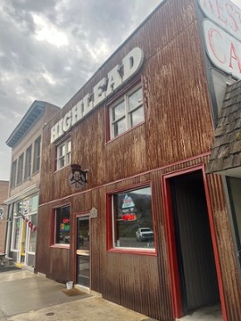 HighLead Saloon, Smokehouse, And Casino 809 W Main St