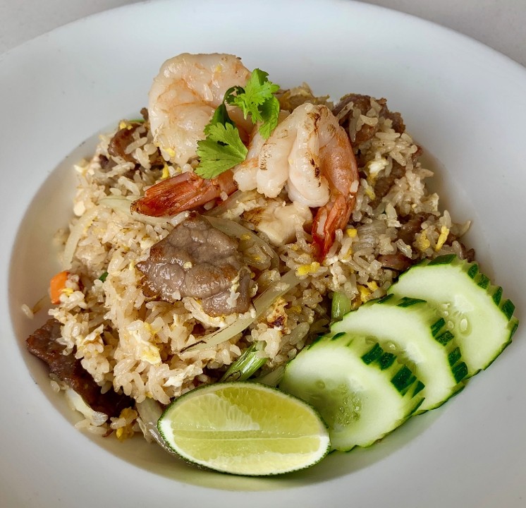 Combo Fried Rice (Khao-Phad-Roum-Mitr)