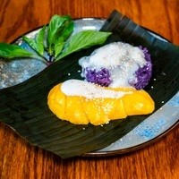 Xoi Xoai (Mango Sticky Rice)
