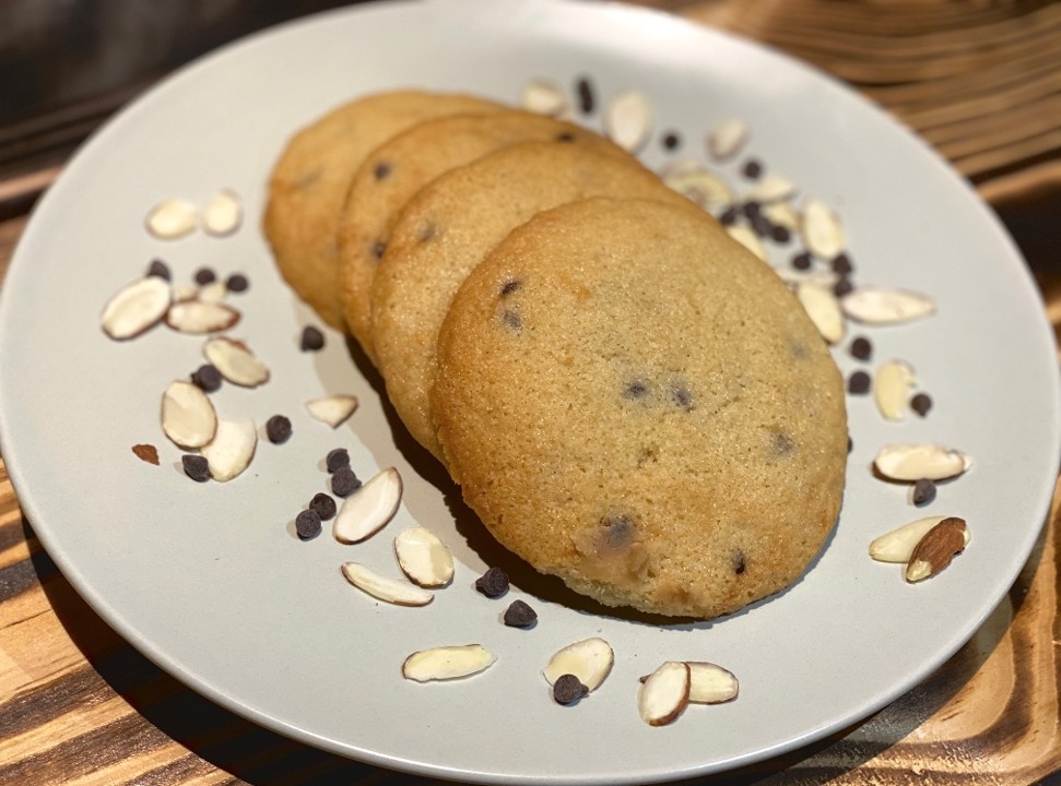 Cookie Almond Chocolate Chip