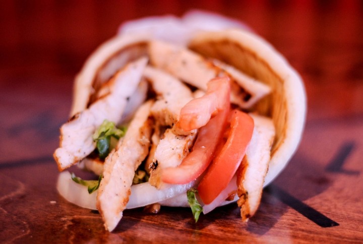 Grilled Chicken Pita