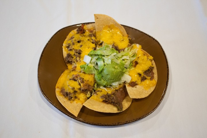 1/2 Deluxe Nachos