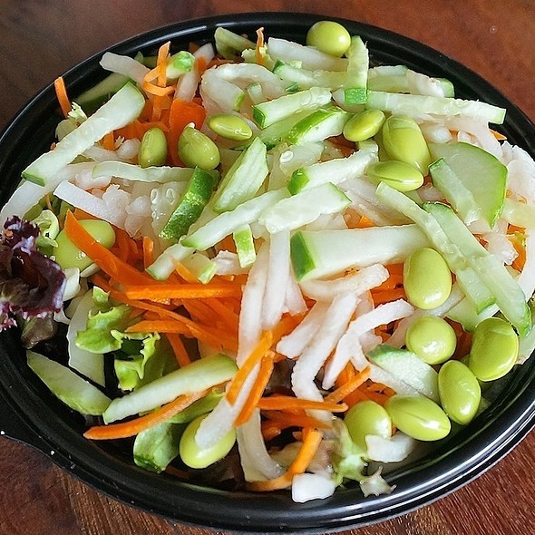 Large MAK Salad (Gluten-Free)