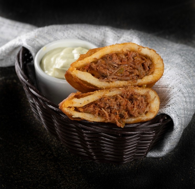 841 Northeast 125th Street Arepa Huevos Revueltos