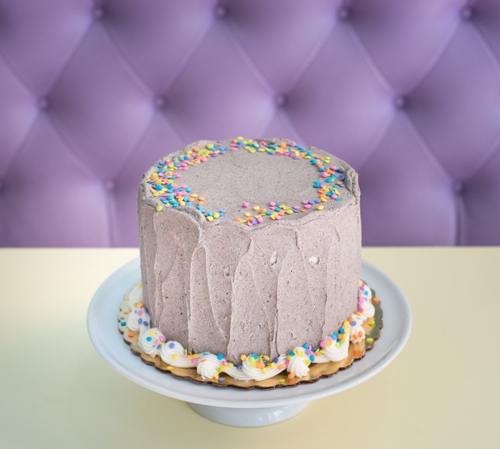 6" 3 layer Oreo Cake