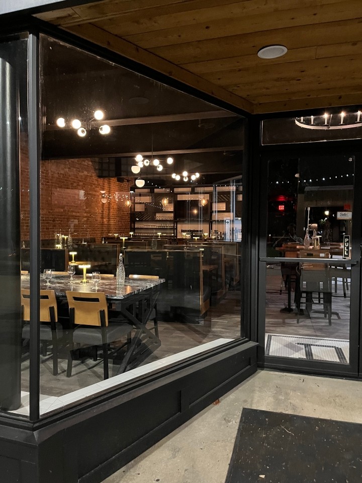 DŌ Pizza 160 Court Ave