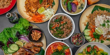 Sticky Rice Cafe 2810 International Blvd.