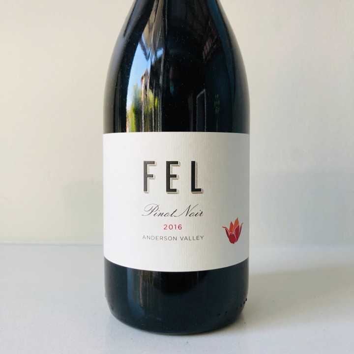 FEL Pinot Noir TO GO