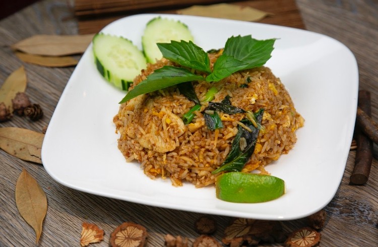 Thai Herbs Fried Rice (Spicy)