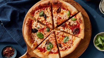 Zevy's Pizza