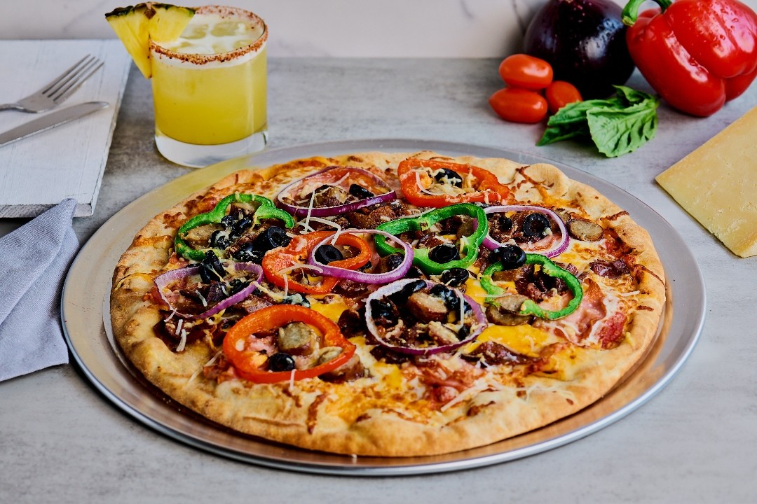 CG Meat Lovers Pizza LG