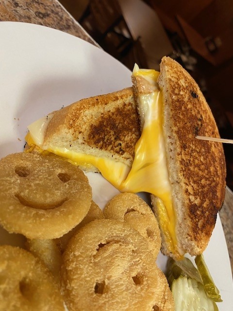 kids grilled cheese