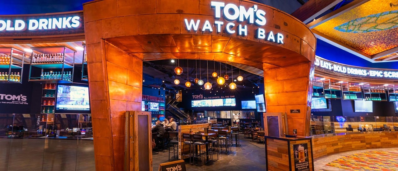 Tom's Watch Bar - MOHEGAN SUN 1 Mohegan Sun Blvd