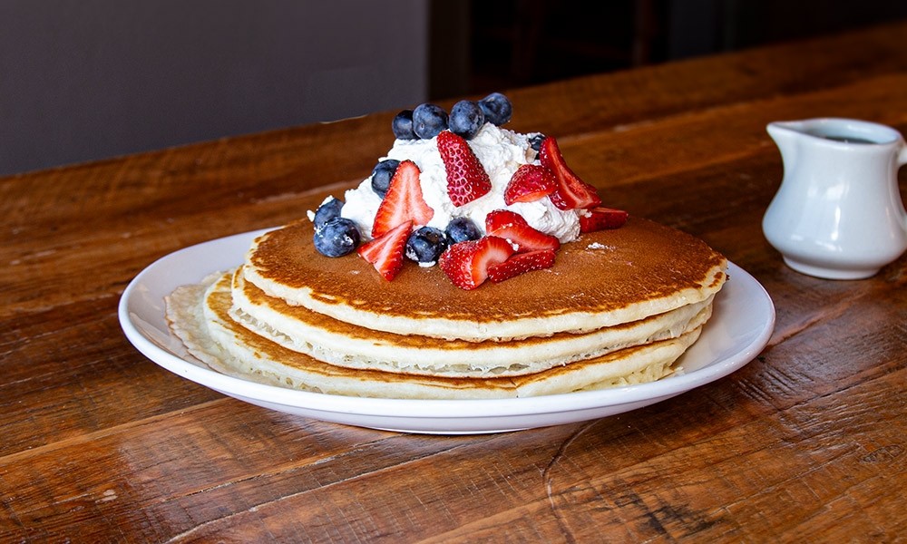 Pancakes Berries & Whipped