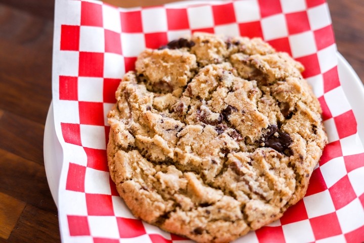 Chocolate Chip Cookie