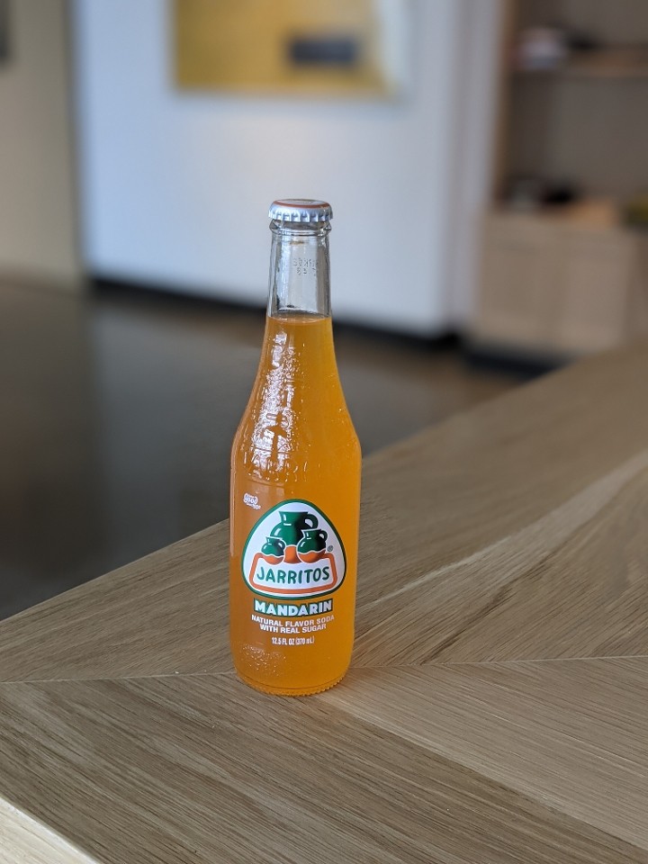 Mandarin Jarritos (12 oz)
