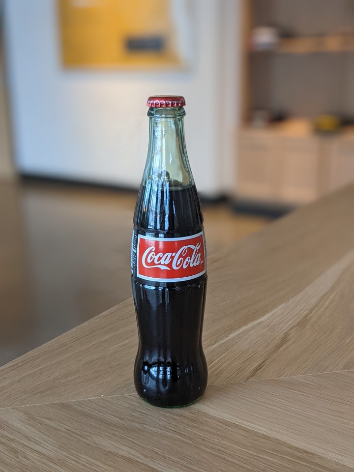 Mexican Coke (12 oz)