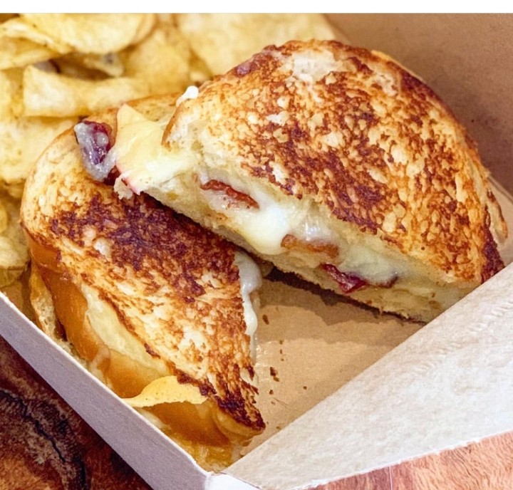 TAPROOT GRILLED CHEESE