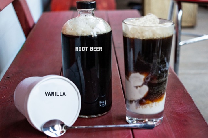 Family Sized Draft Root Beer Float