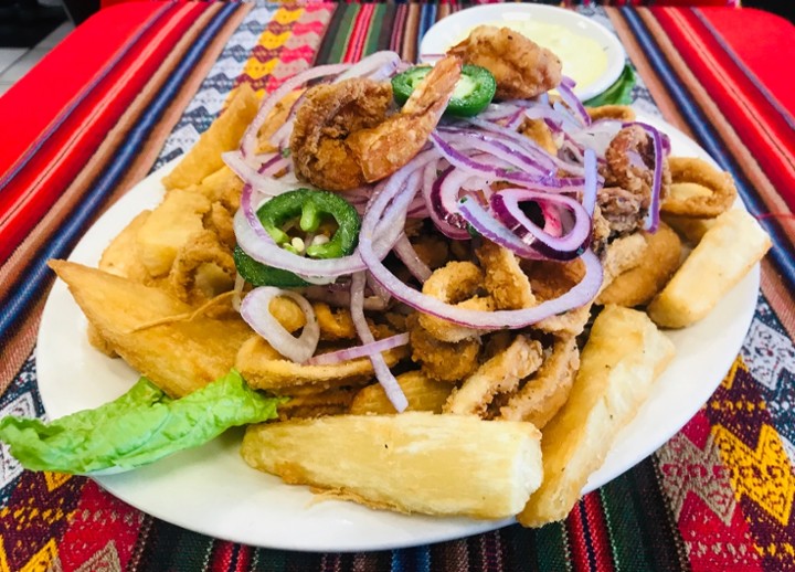 Jalea Empanizada / Peruvian Fried Seafood Platter
