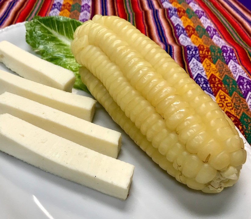 Choclo con Queso / Peruvian corn with Cheese