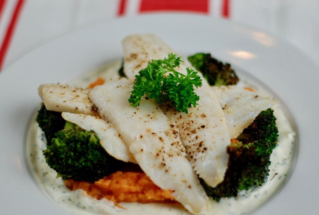 Large Baked Sole w/ Parsley Cream Sauce, Mashed Sweet Potatoes and Charred Broccoli