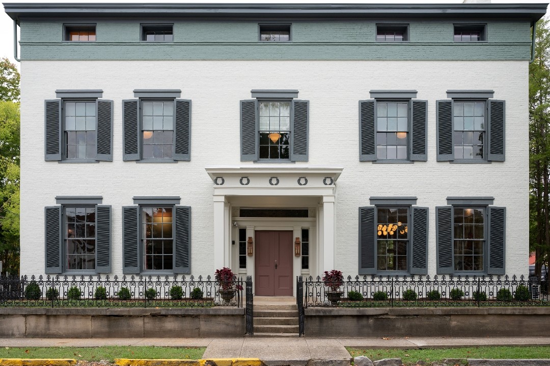 Ashbrook Hotel 300 washington Street