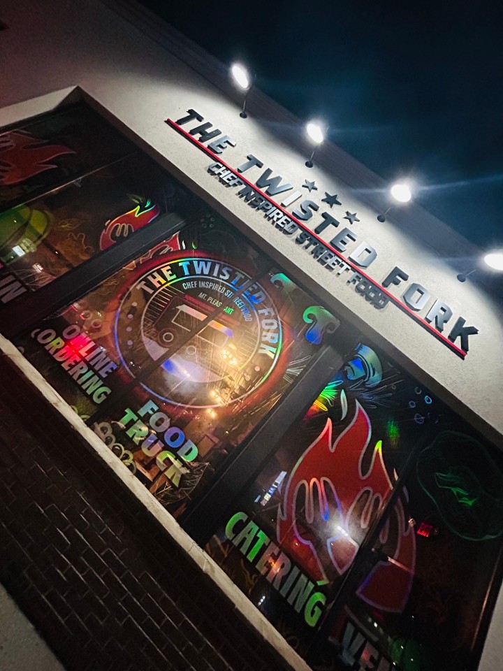 The Twisted Fork 1418 S Mission st