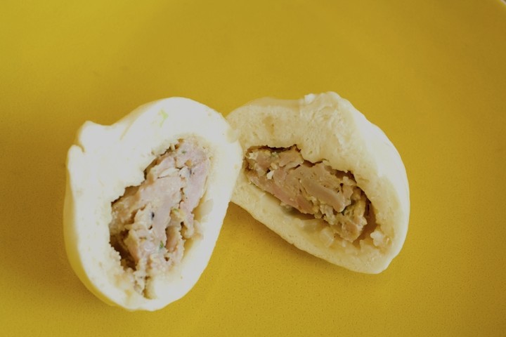 Chicken steam bun