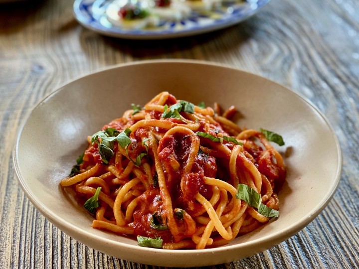 Viktoria's Spaghetti Pomodoro