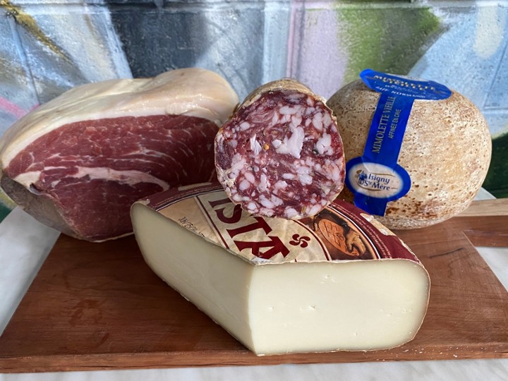 Cheese & Charcuterie for 2p