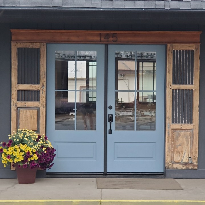 Blue Door Cafe