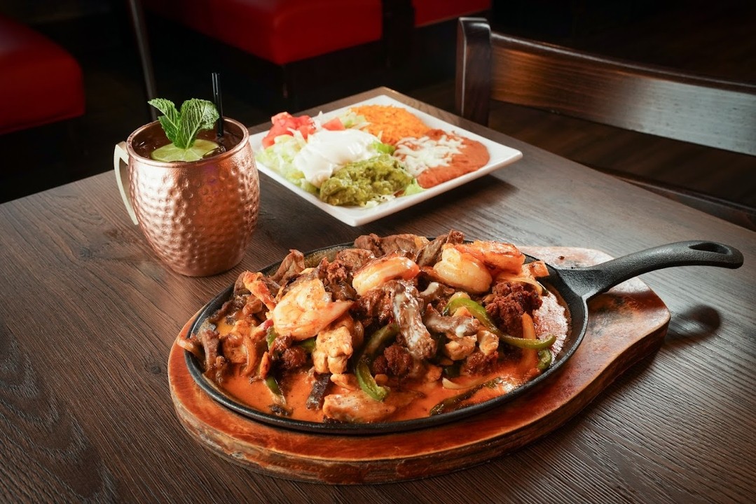 Taco-Quila Mexican and Cantina 2 4464 Grand Blvd