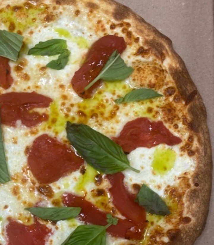 14" Pizza Margherita