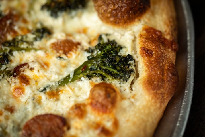 Pizza di Broccolini