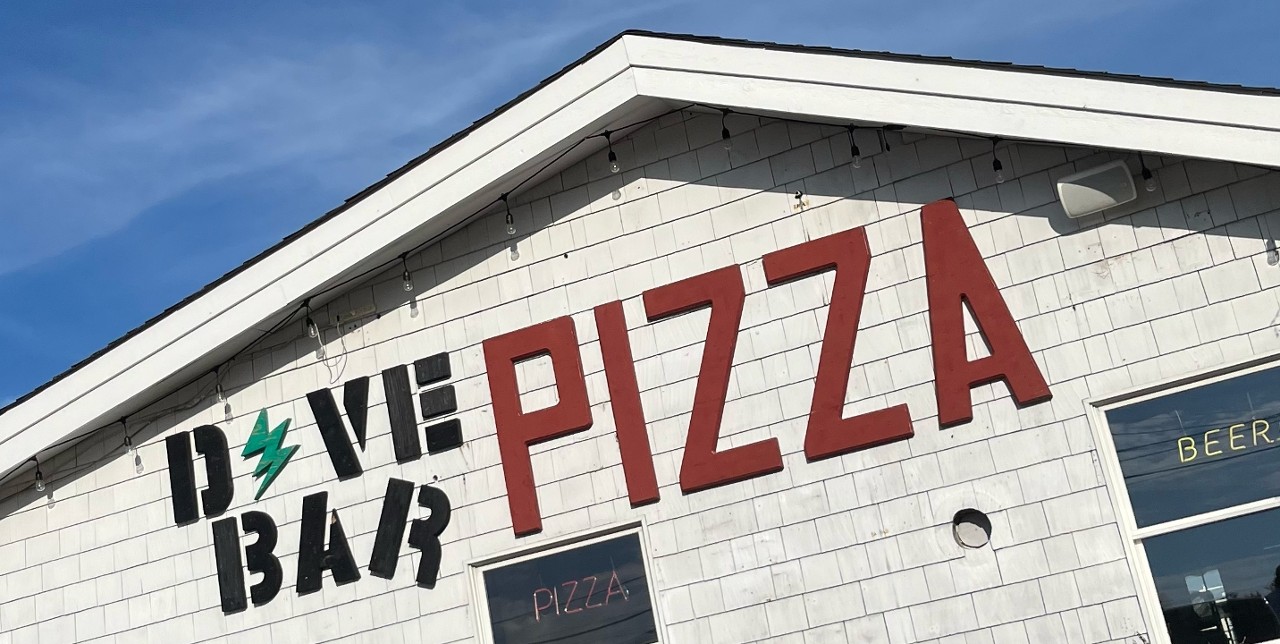 Dive Bar Pizza 466 WEST LAKE DRIVE