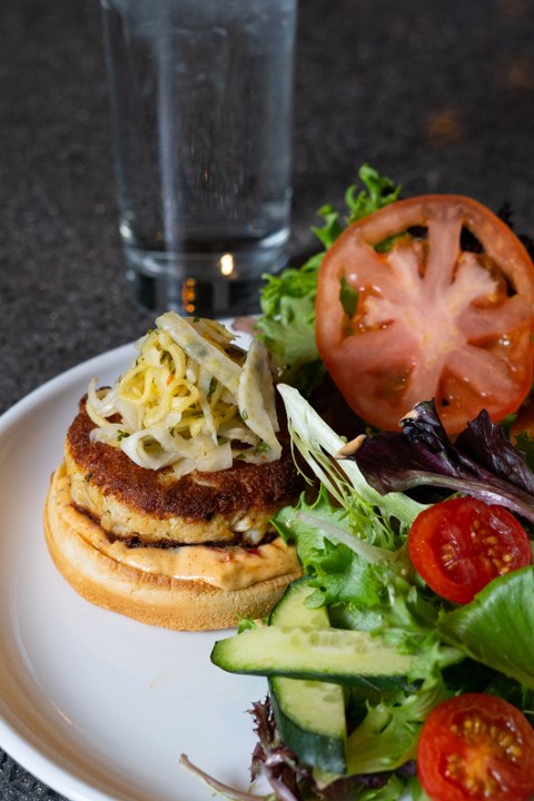 Jumbo Lump Crab Cake Sandwich