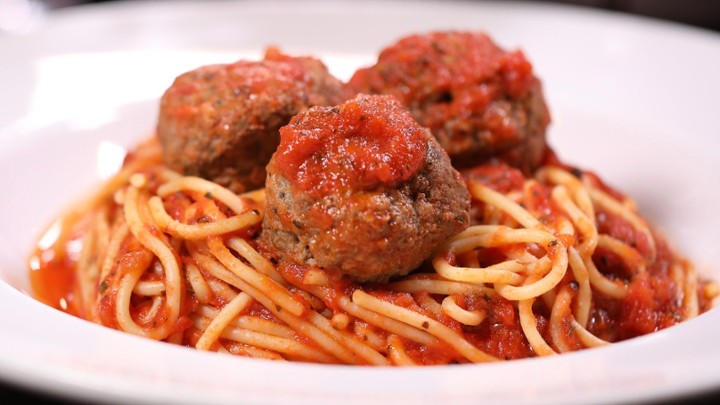 Spaghetti with Meatballs (L)