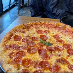 Shine Pizza - Sugar Hill