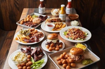 Little Richard's BBQ Mt Airy