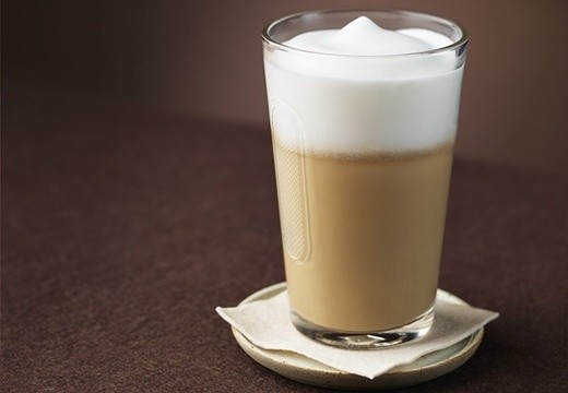 CAFÉ LATTE